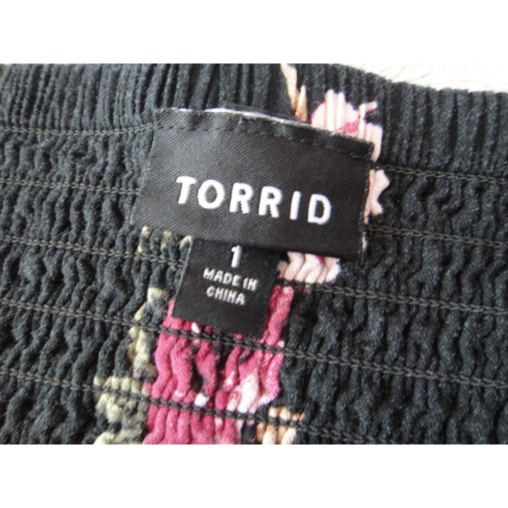 Torrid Black Pink Floral Wide Leg Jumpsuit Smocked Back Plus Size 1 with Pockets - Picture 7 of 11